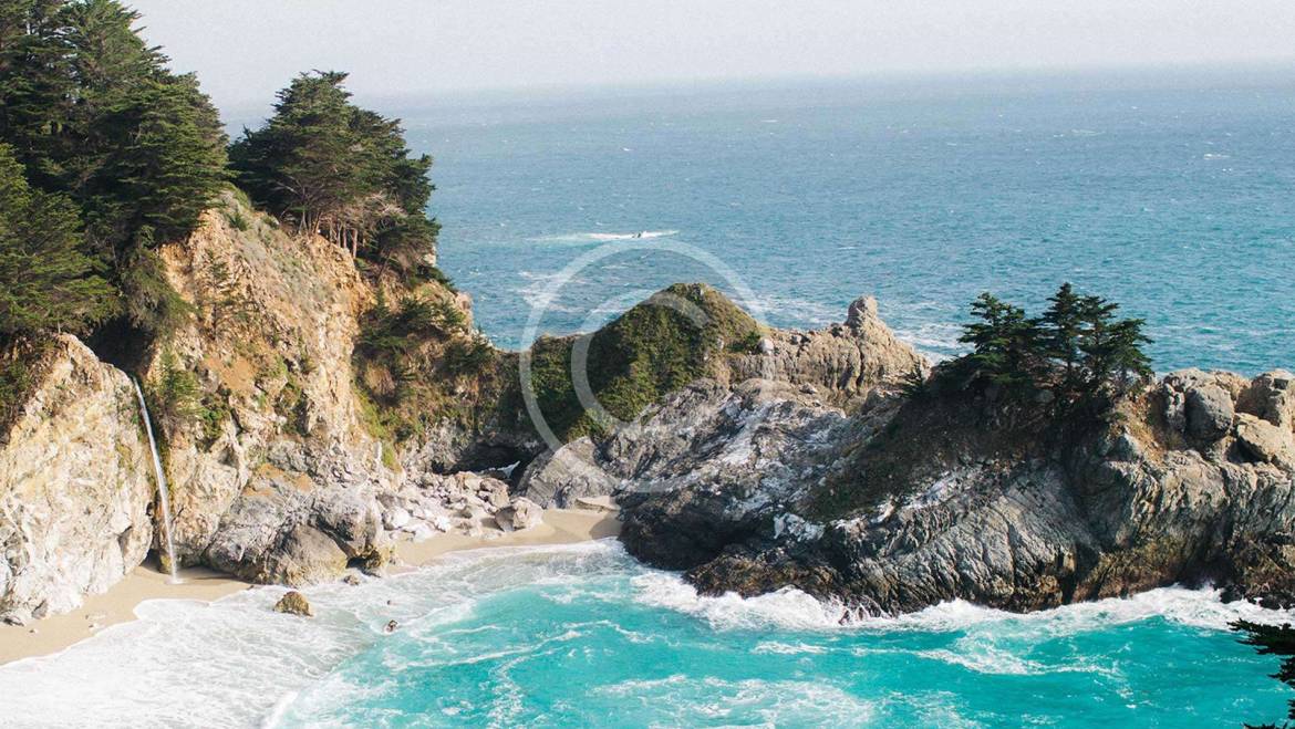 Paisagens de Tirar o Fôlego: Como um Poço Artesiano Valoriza o Verde da Sua Propriedade